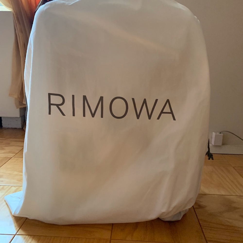 Brand New Rimowa Suitcase - Picture 3 of 3